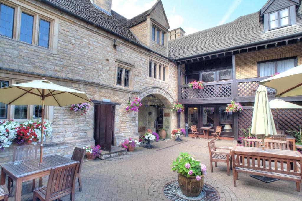 The Bell Inn, Stilton, Cambridgeshire Peterborough Exteriör bild